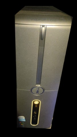 a picture of an old computer from 2007.